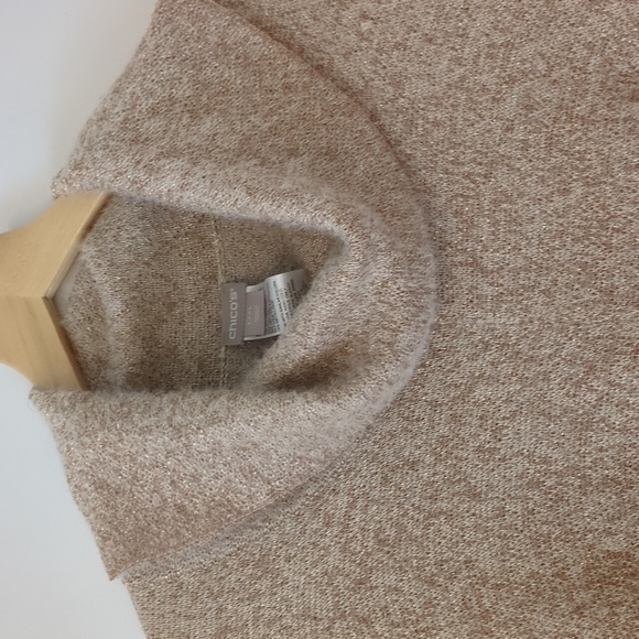 Chico's Fuzzy Shine Knit Cape Boho Cozy Cabin Core Poncho Gold Thread One Size - Picture 6 of 9